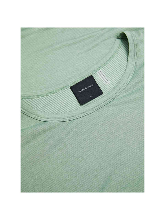 adventuresports koszulka-peak-performance-w-trail-shortsleeve-g79477100-g68 detail1
