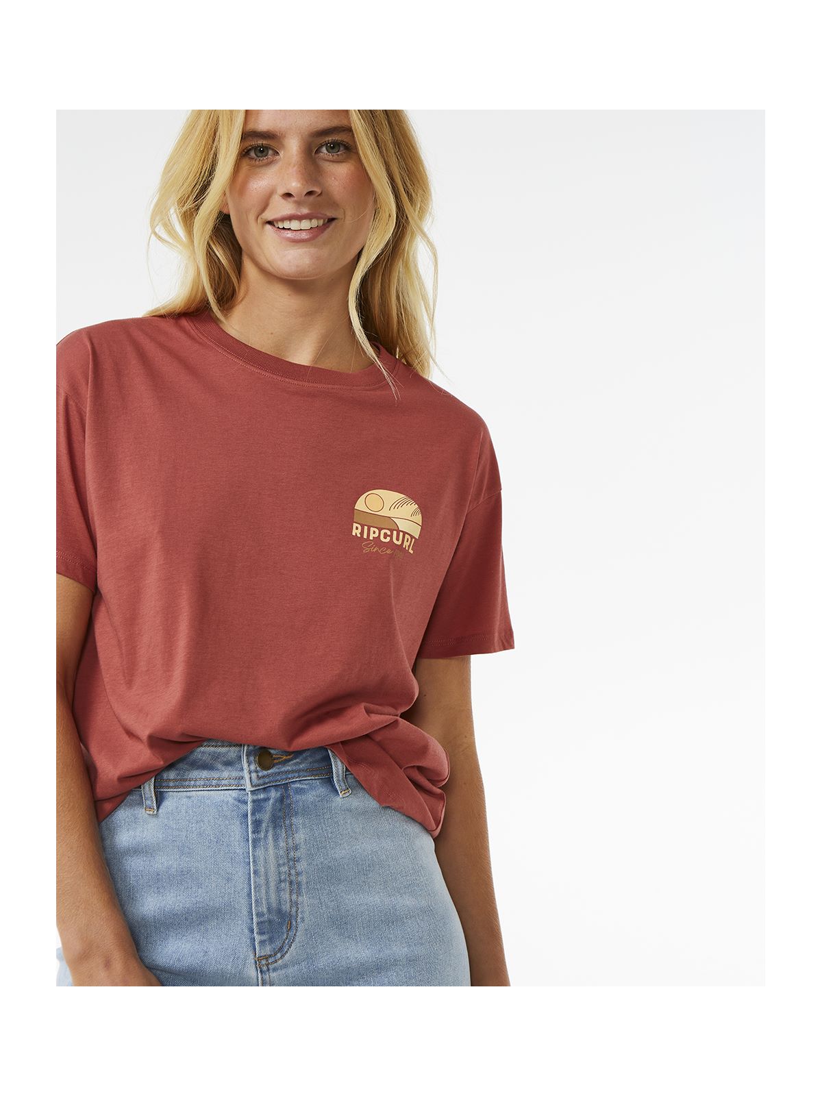 Koszulka RIP CURL Line Up Relaxed Tee czerwony - Adventure Sports