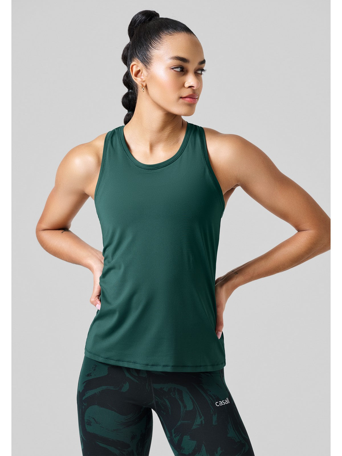 Koszulka CASALL Essential Racerback Tank zielony - Adventure Sports