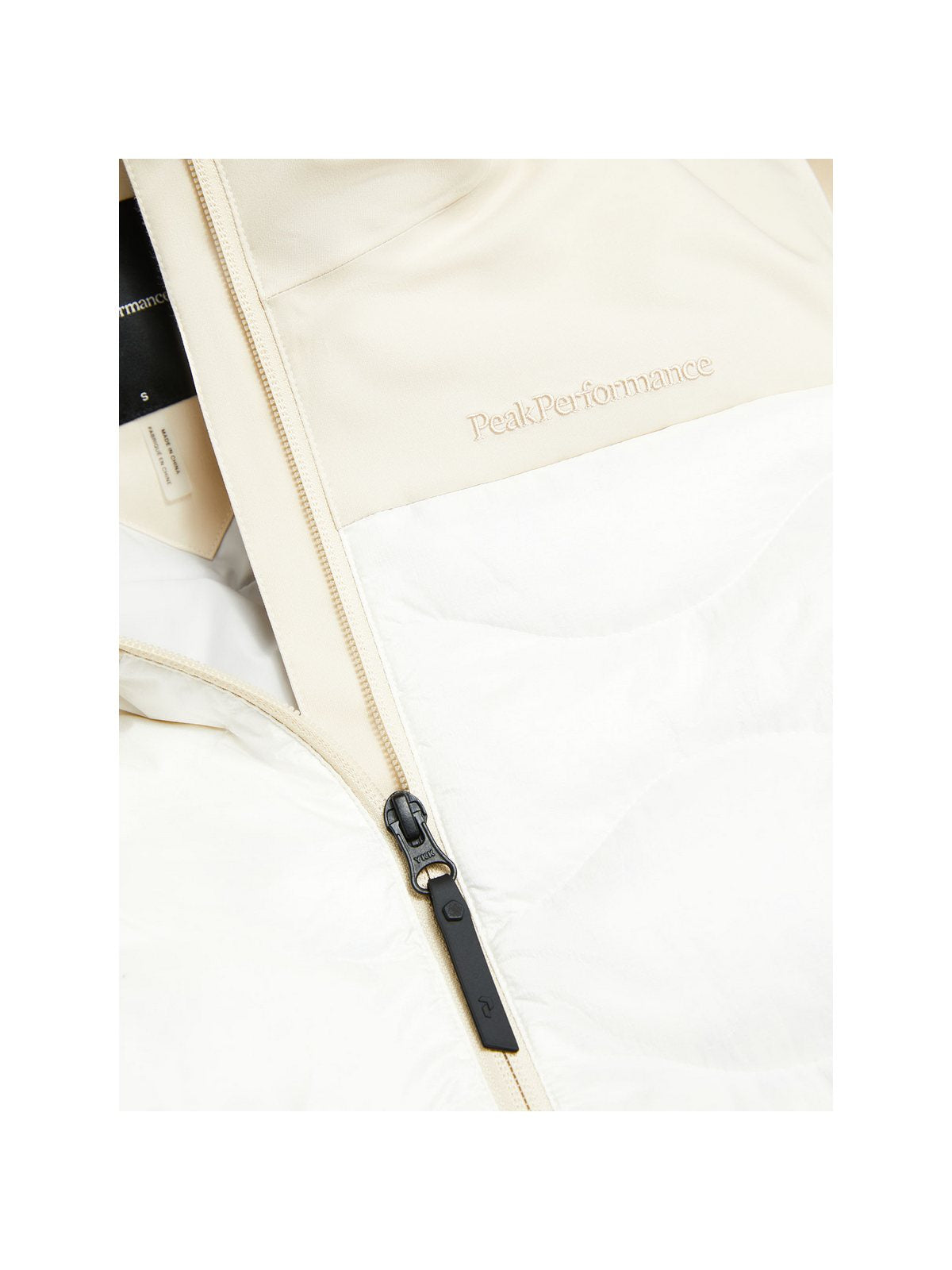 Kurtka PEAK PERFORMANCE W Silverchute Helium Jacket piaskowy