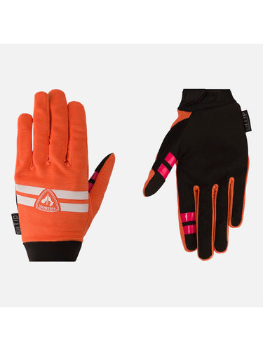 Kolor: CLEMENTINE ORANGE