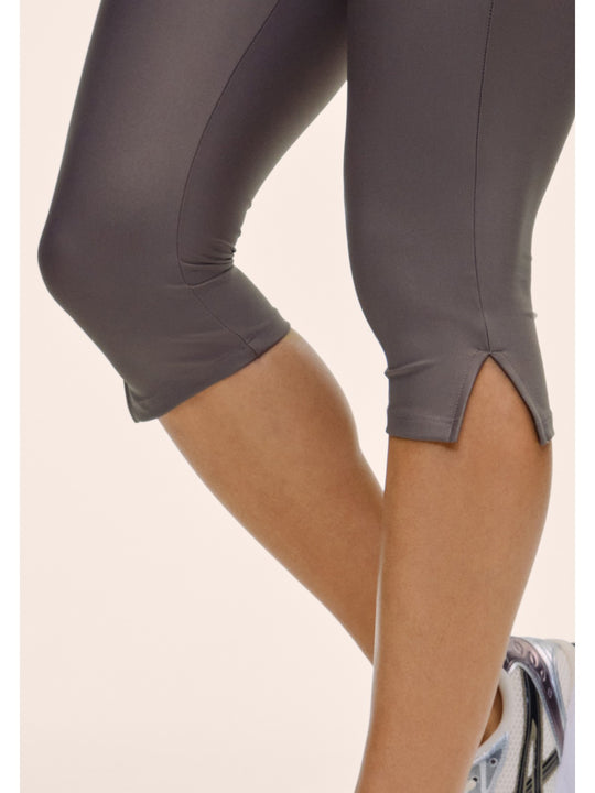Legginsy treningowe damskie CASALL Capri Slit Regular Waist Tights kolor szary
