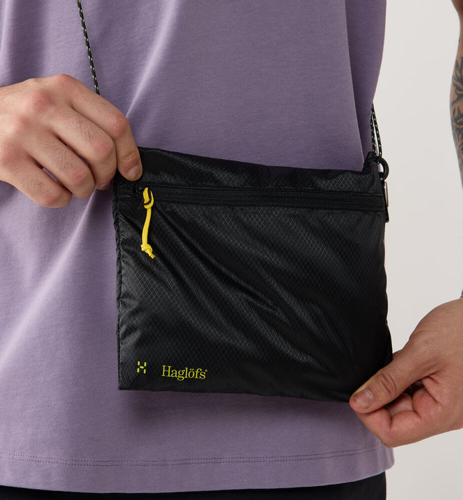 Torebka HAGLÖFS Flat accessory bag true black
