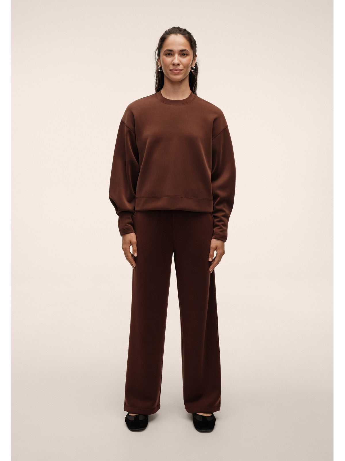 Spodnie damskie CASALL Peachy Straight Leg Jogger brązowe