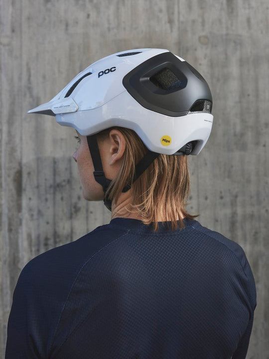 Kask rowerowy POC Axion Race Mips biało czarny - Adventure Sports
