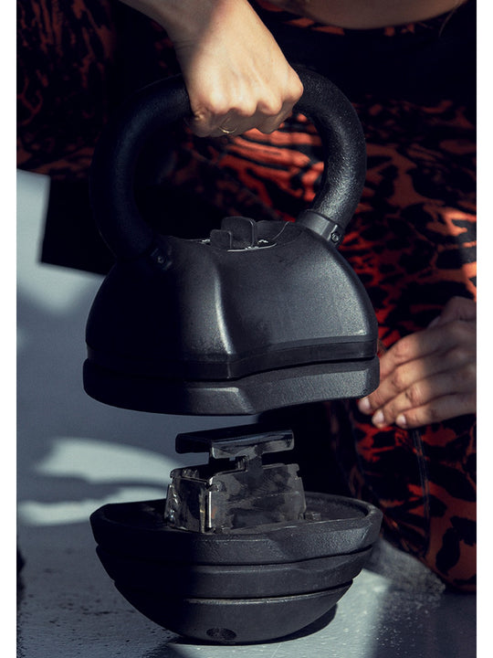 Ciężarek CASALL PRF Adjustable Kettlebell 5-14kg kolor czarny
