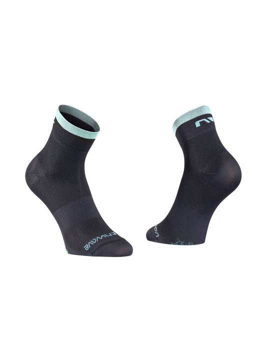 Skarpety rowerowe NORTHWAVE ORIGIN - czarny/jasny niebieski - Adventure Sports

