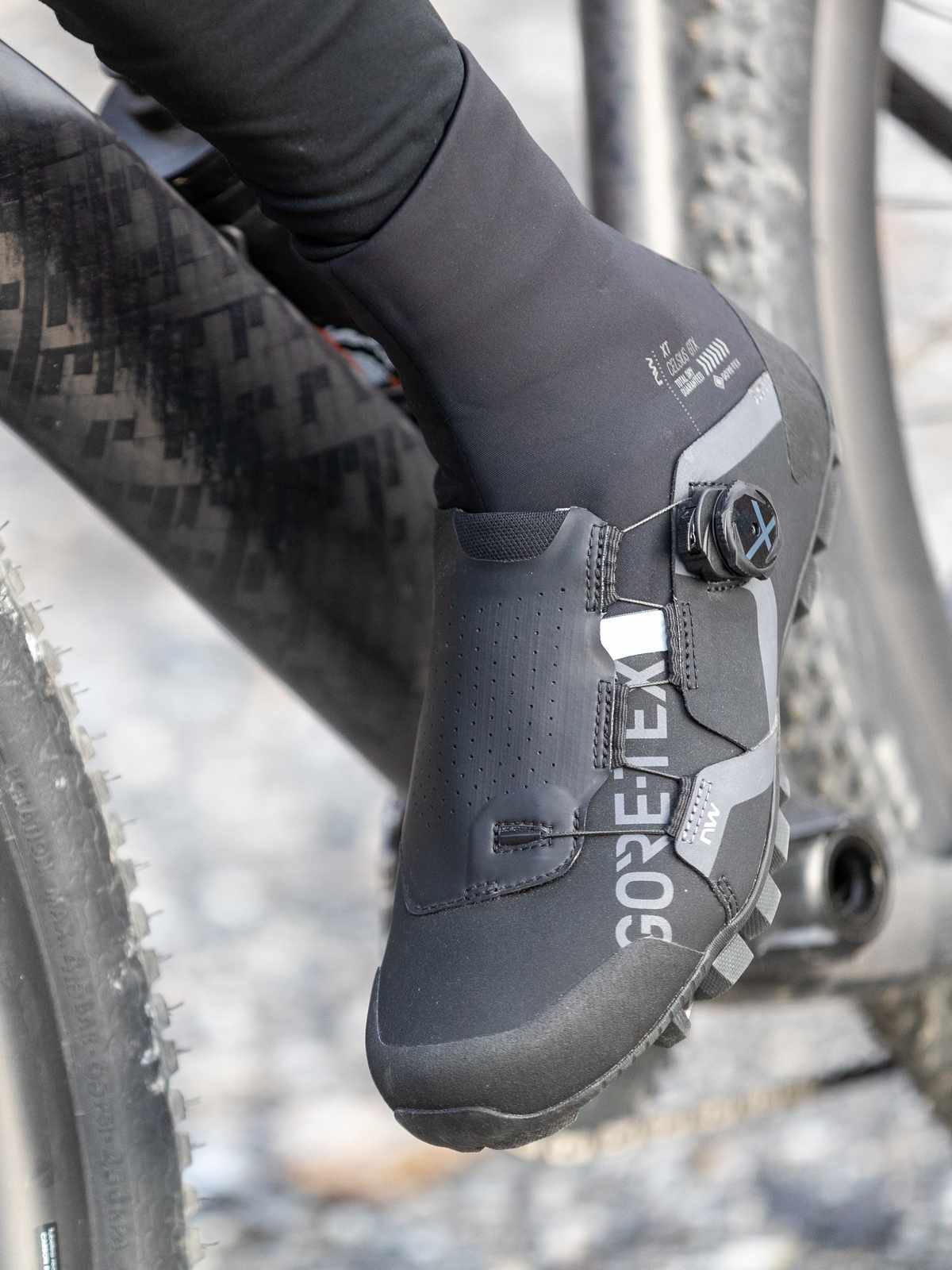 Buty rowerowe NORTHWAVE Celsius XT GTX czarny
