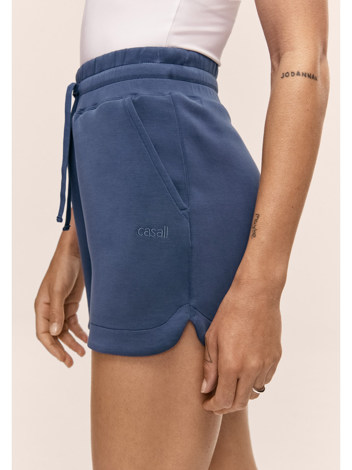 Szorty damskie CASALL Peachy Shorts kolor granatowy