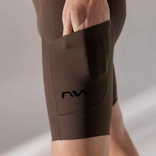 Spodenki rowerowe NORTHWAVE Extreme Rock Bibshort brązowe
