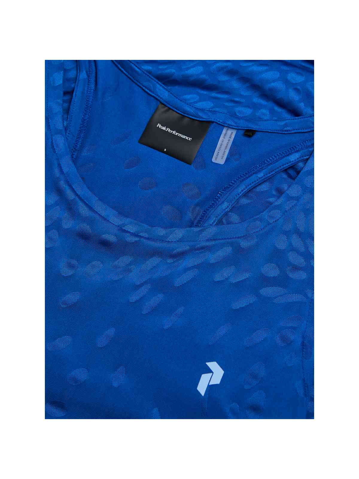 adventuresports koszulka-peak-performance-w-discover-tank-g80719040-2u9 detail1