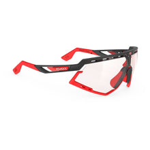 Okulary fotochromowe RUDY PROJECT DEFENDER - czerwony/czarny | ImpactX 2 Reds Cat 1-3 - ONE SIZE - Adventure Sports
