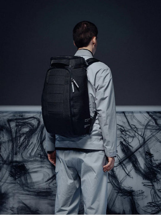 Plecak DB Hugger Backpack 30L Charcoal Grey
