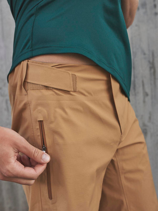 Spodenki rowerowe POC BASTION Shorts - brązowy - Adventure Sports
