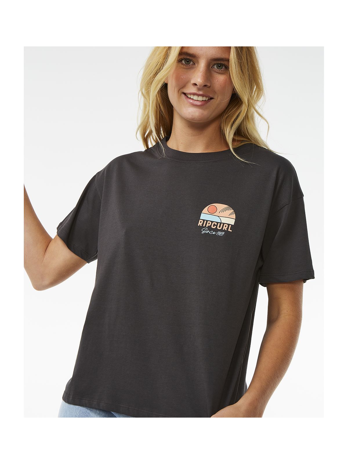 Koszulka RIP CURL Line Up Relaxed Tee czarny - Adventure Sports