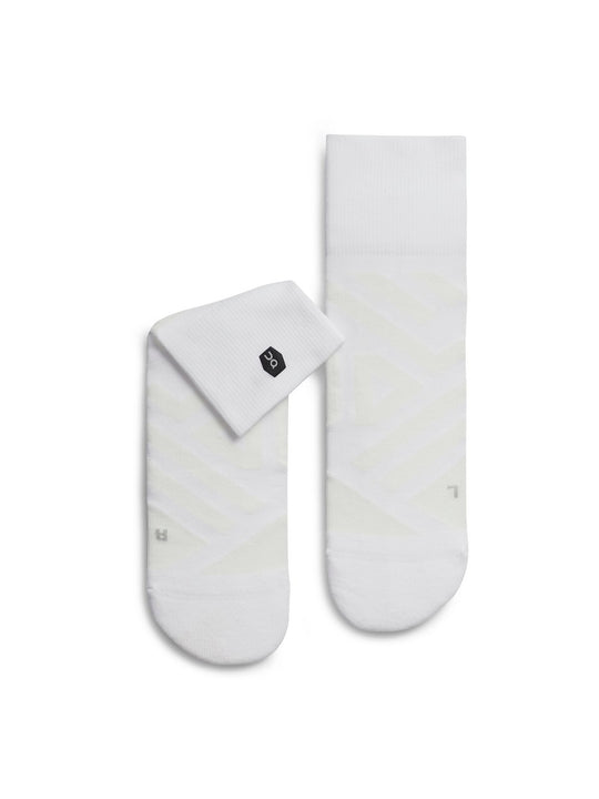 Skarpety do biegania ON RUNNING Performance Mid Sock biały
