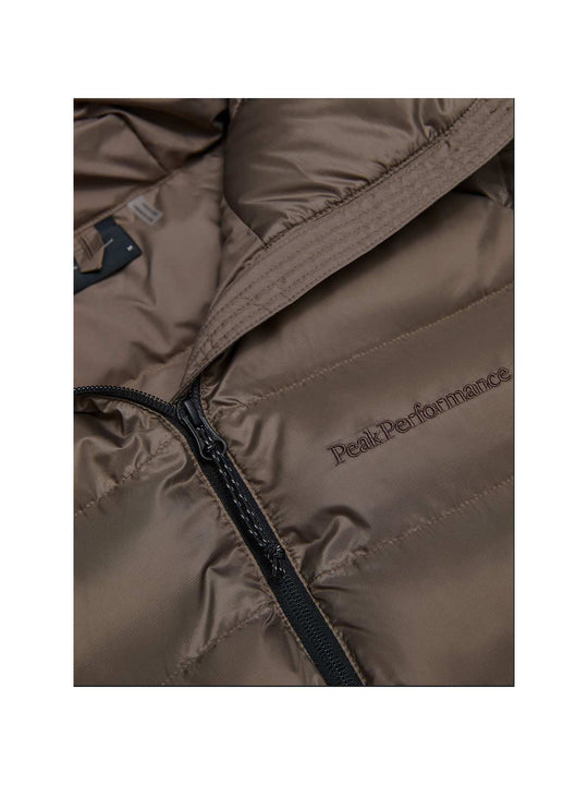 Kurtka męska PEAK PERFORMANCE Tomic Insulated Hood Jacket brązowa
