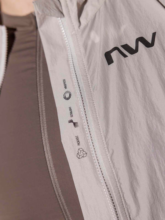 Kurtka rowerowa NORTHWAVE Extreme Light Wind Jacket szara
