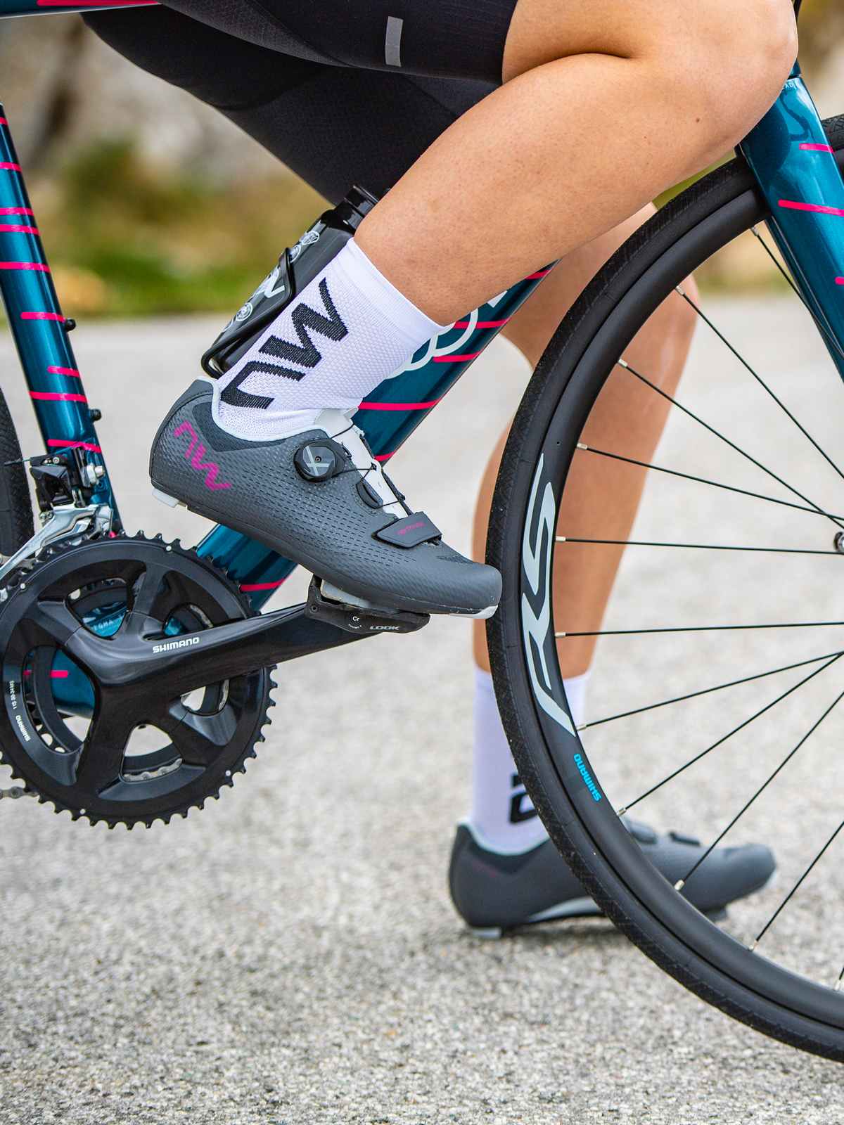 Buty rowerowe damskie NORTHWAVE Storm 2 Wmn szary - Adventure Sports