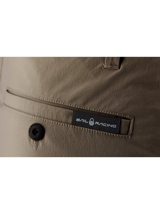 Spodenki męskie Sail Racing Race Chino Shorts brązowe - Szorty - Adventure Sports
