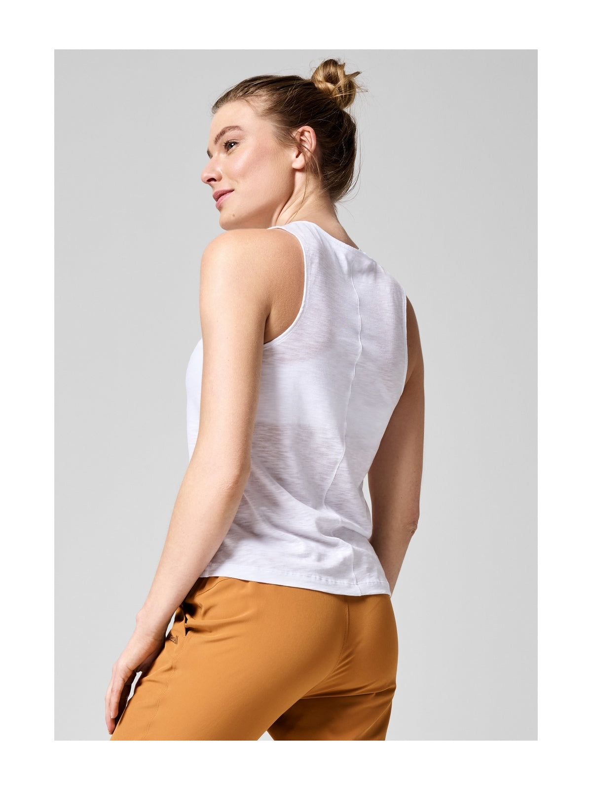 koszulka treningowa CASALL Soft Texture Tank biały - Koszulka - Adventure Sports