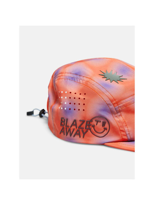 Czapka Peak Performance Lightweight Cap X Amelie biały - TU - Adventure Sports
