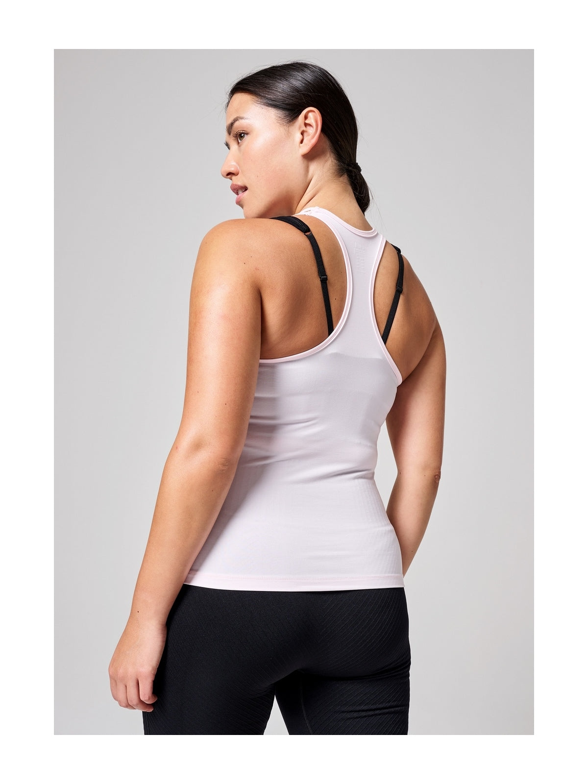 Koszulka sportowa CASALL V-Neck Racerback różowy - Adventure Sports