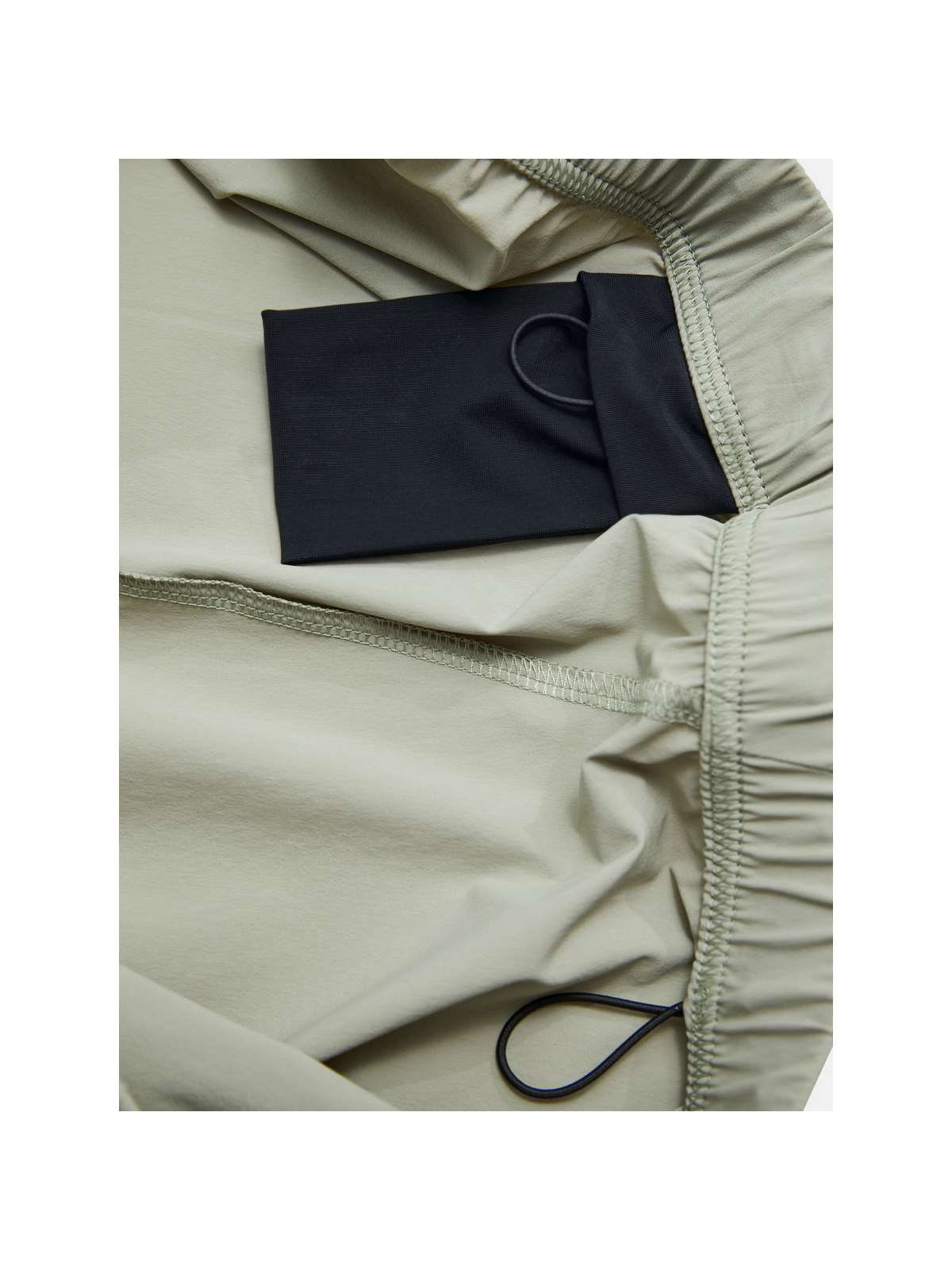 Szorty Peak Performance M Light Woven Shorts zielony - Adventure Sports