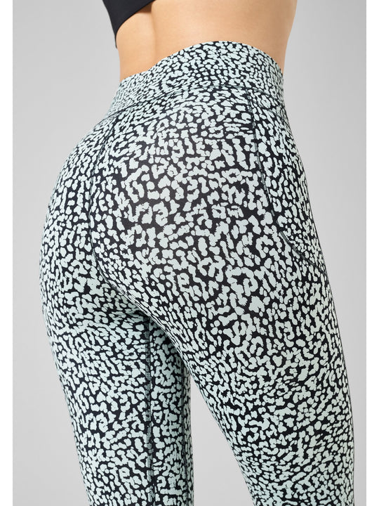 Legginsy CASALL Essential Printed Tights zielony - Adventure Sports
